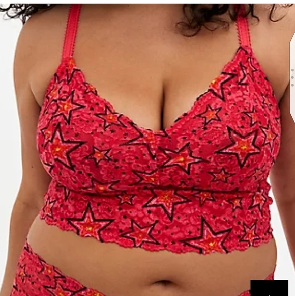 🆕 2X RADIANT STAR LACE BRALETTE - Picture 2 of 6